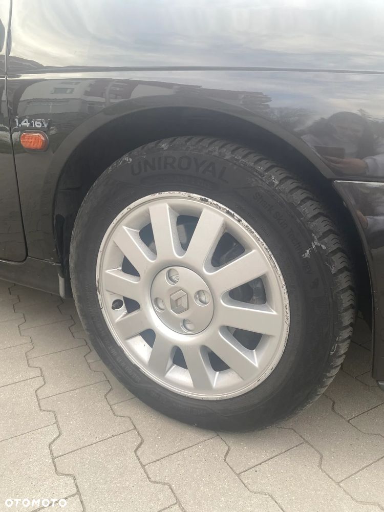 Renault Megane 1.4 - 7