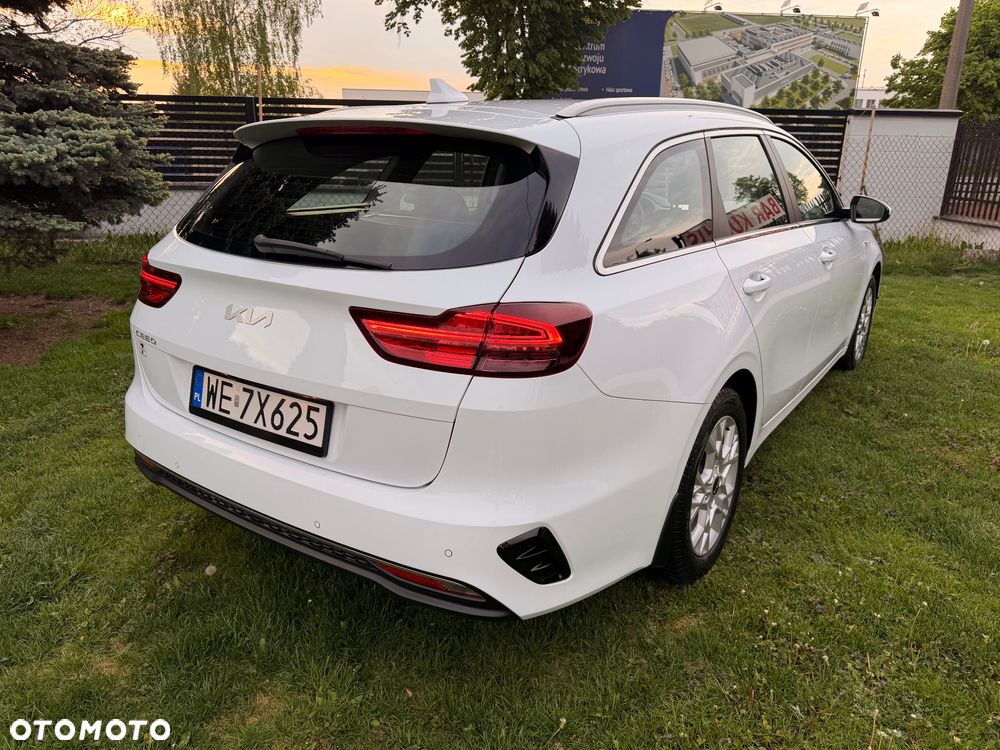 Kia Ceed 1.5 T-GDI M - 9