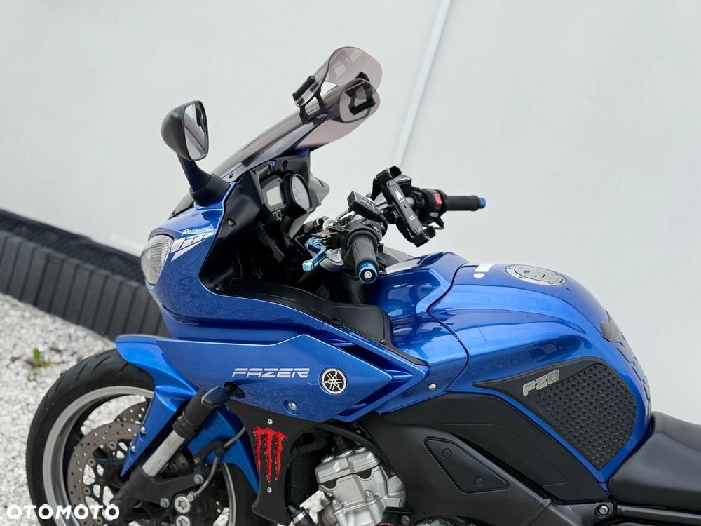 Yamaha FZ - 2