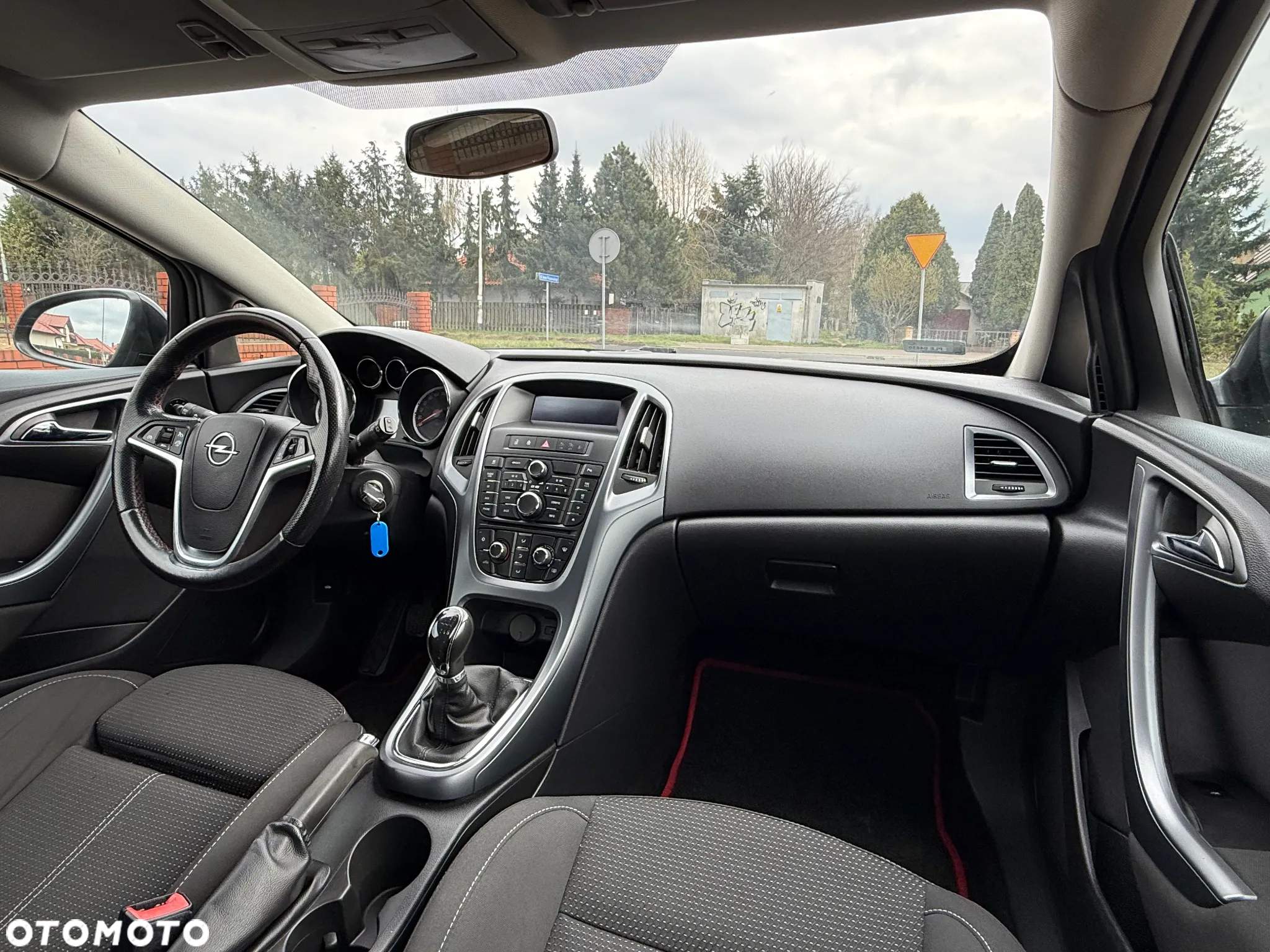 Opel Astra GTC 1.4 Turbo - 19