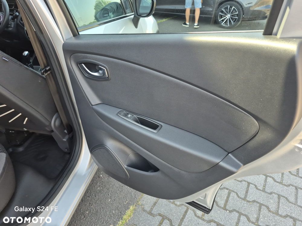 Renault Captur - 18