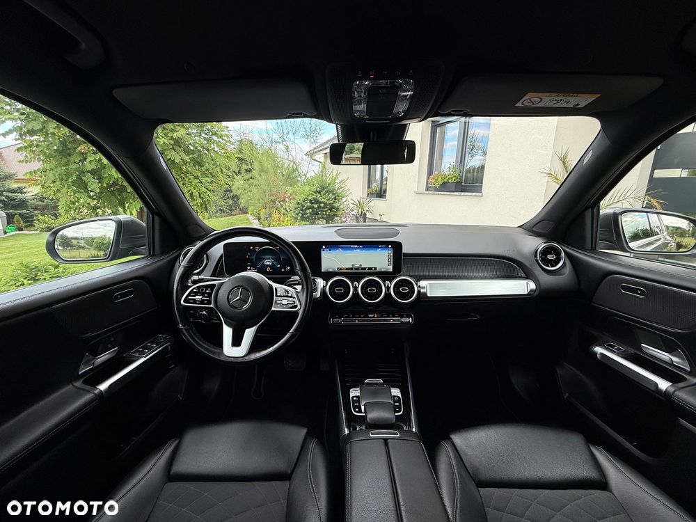 Mercedes-Benz GLB 200 d 8G-DCT Progressive - 13