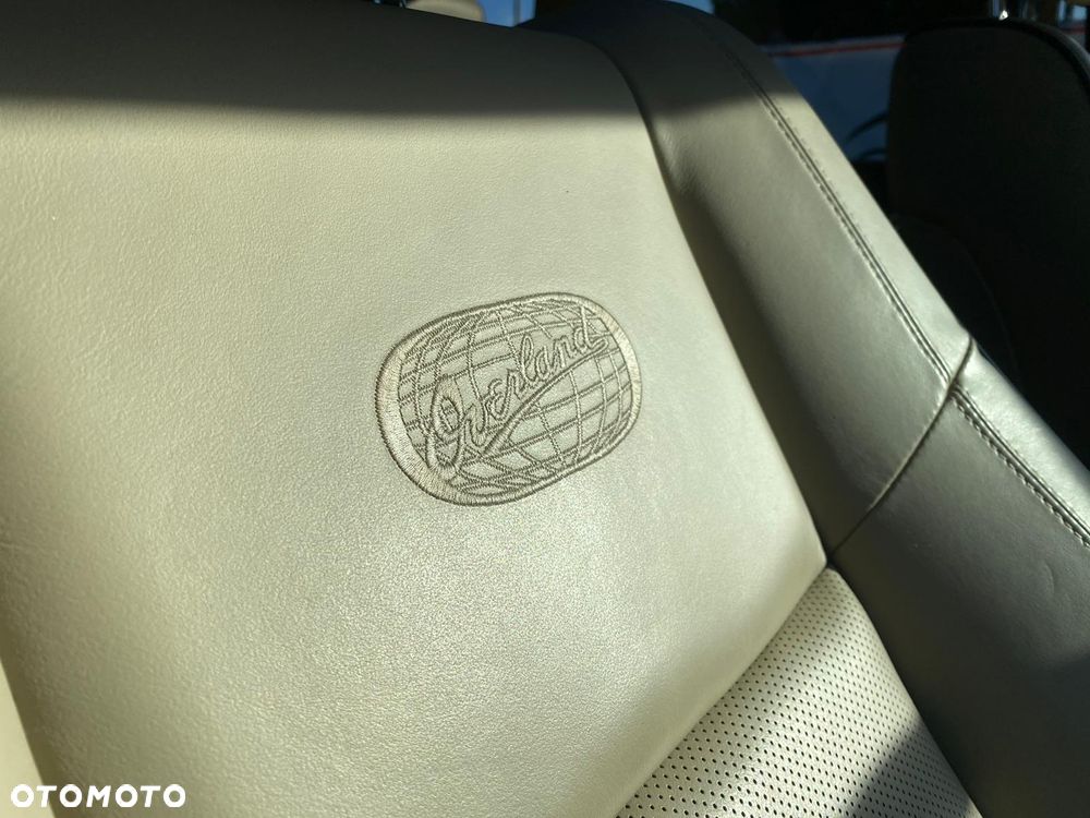 Jeep Grand Cherokee 5.7 V8 Overland - 28