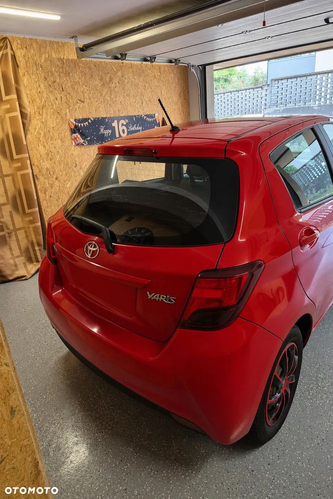 Toyota Yaris 1.33 Active - 12