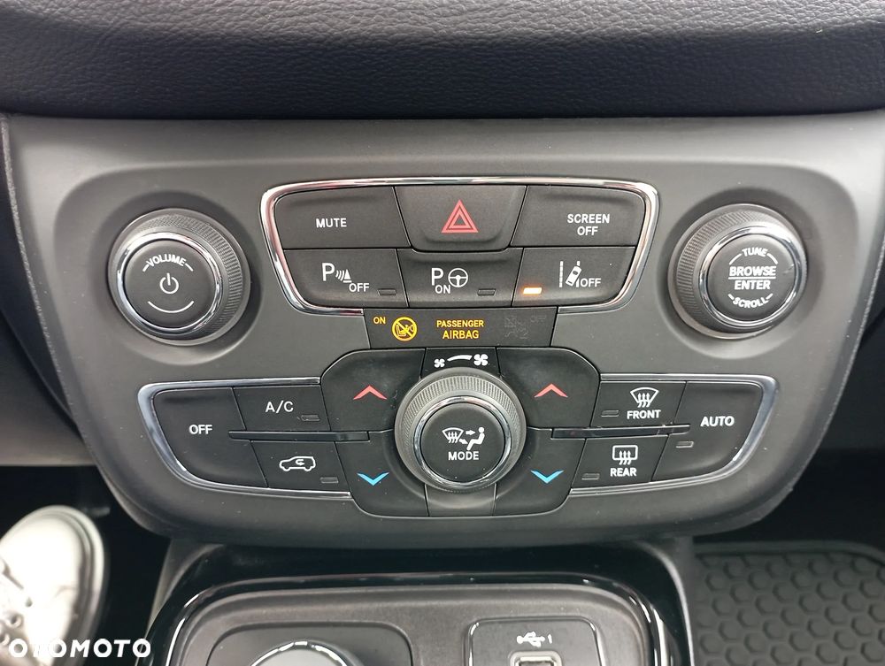 Jeep Compass 1.4 TMair Limited 4WD S&S - 19