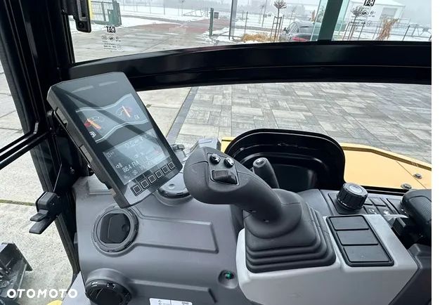 Caterpillar 302.7 CR - 23