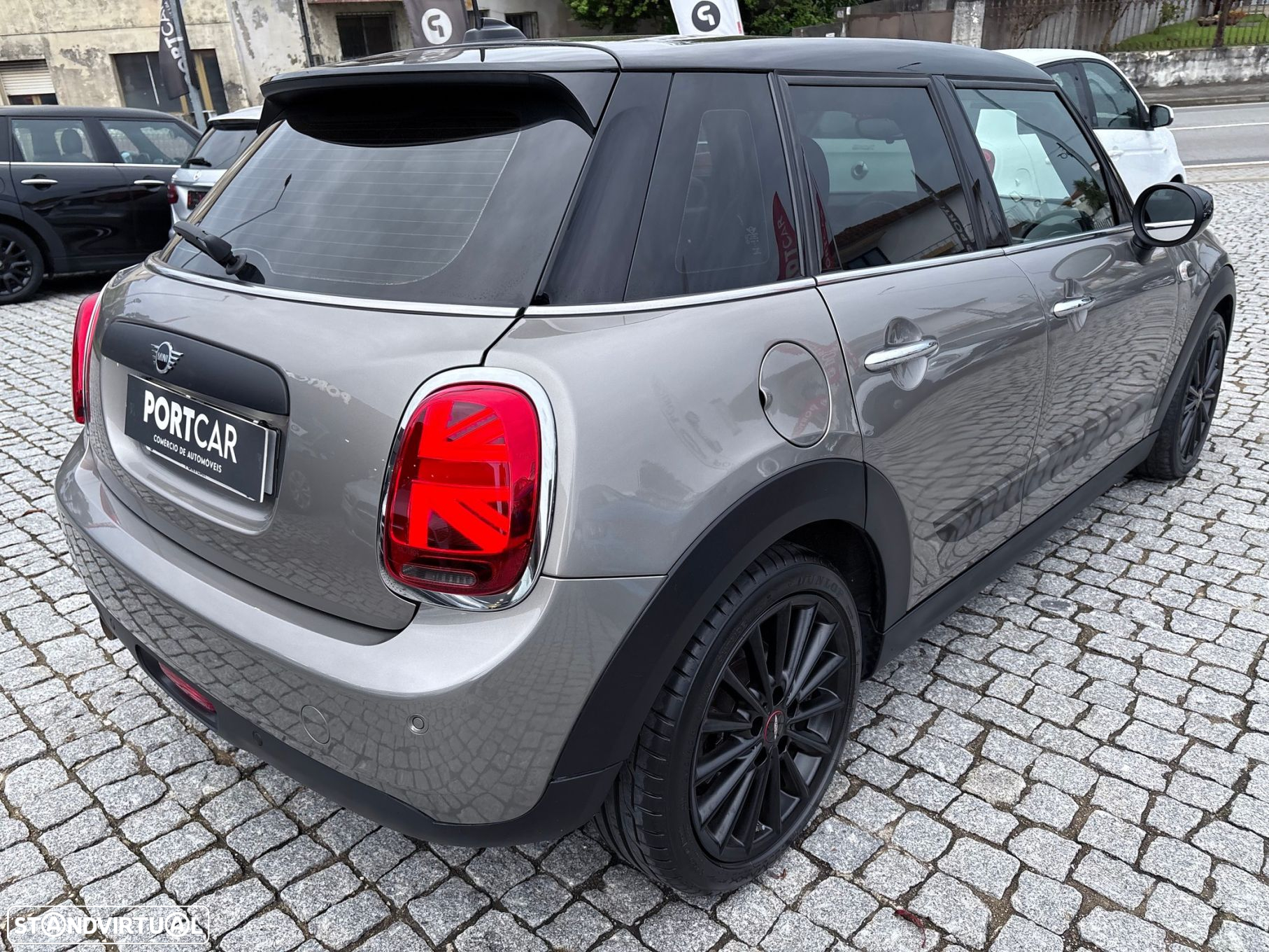 MINI 5 Portas One Auto - 5