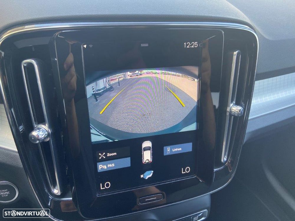 Volvo XC 40 1.5 T2 Momentum Plus - 20