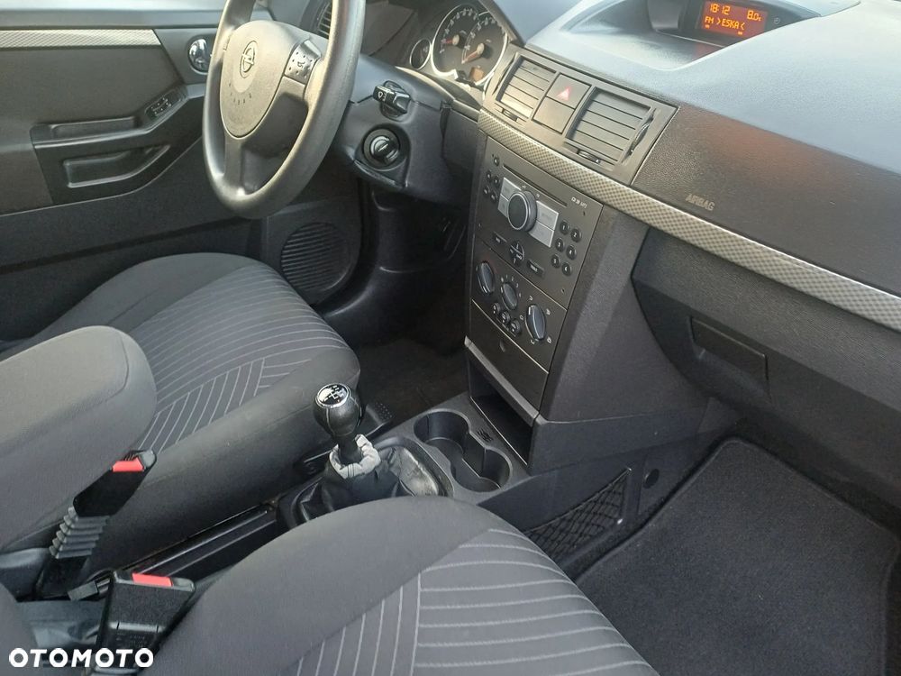 Opel Meriva 1.4 - 26
