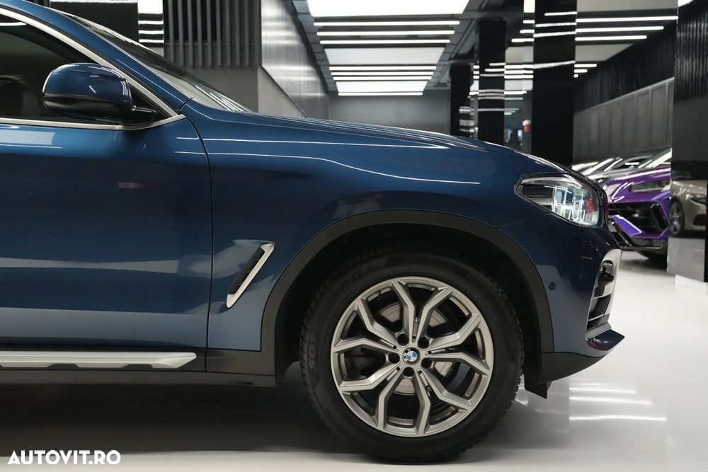 BMW X4 xDrive20d xLine - 33