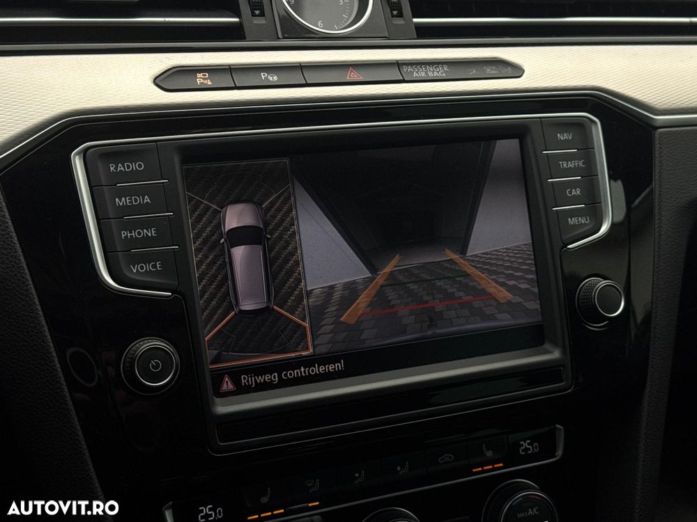 Volkswagen Passat 1.4 TSI DSG GTE - 11