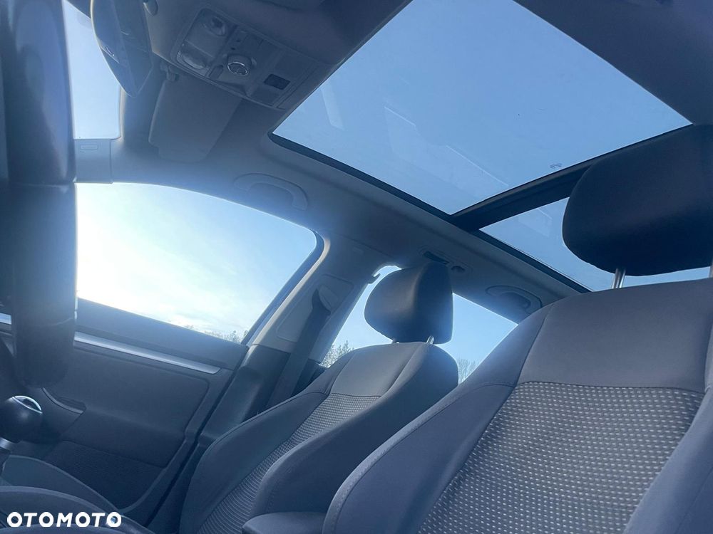 Volkswagen Golf 1.9 TDI Comfortline - 9