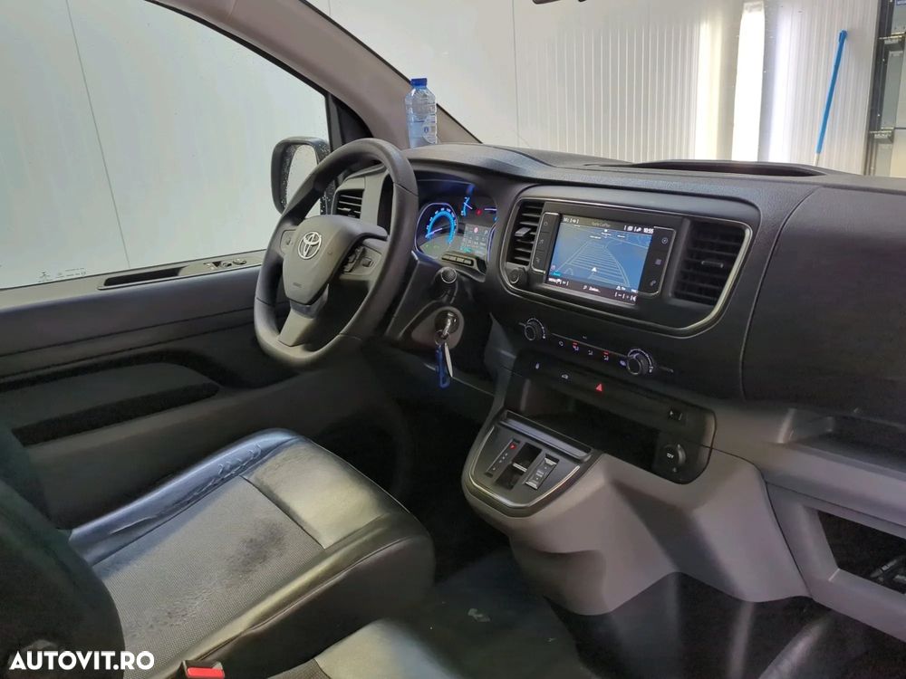 Toyota proace - 9