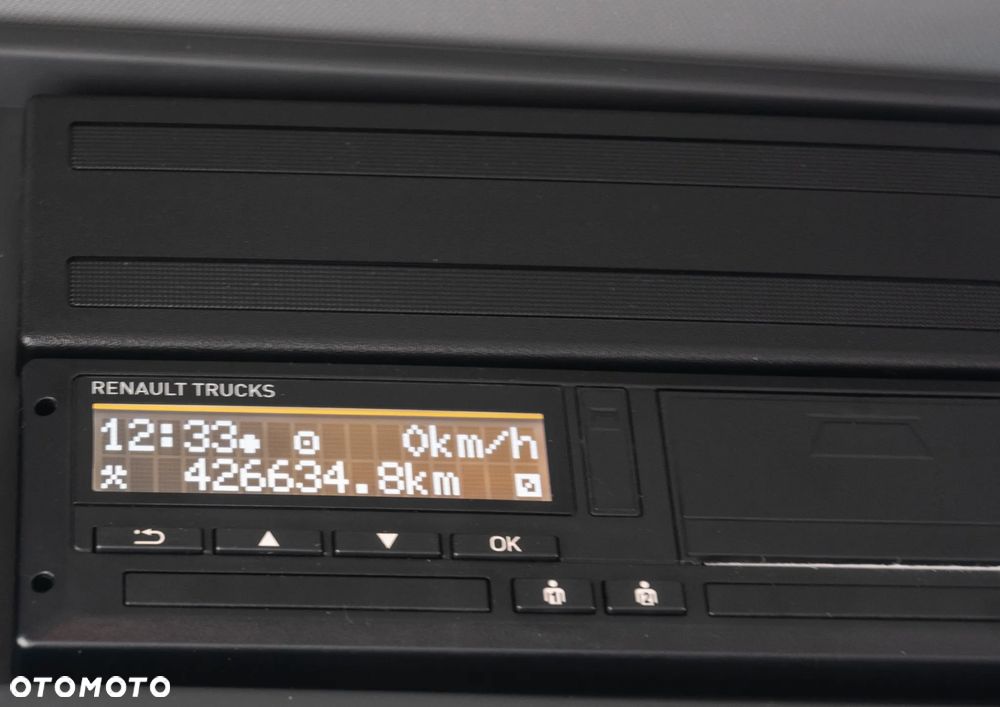 Renault T480 - 22