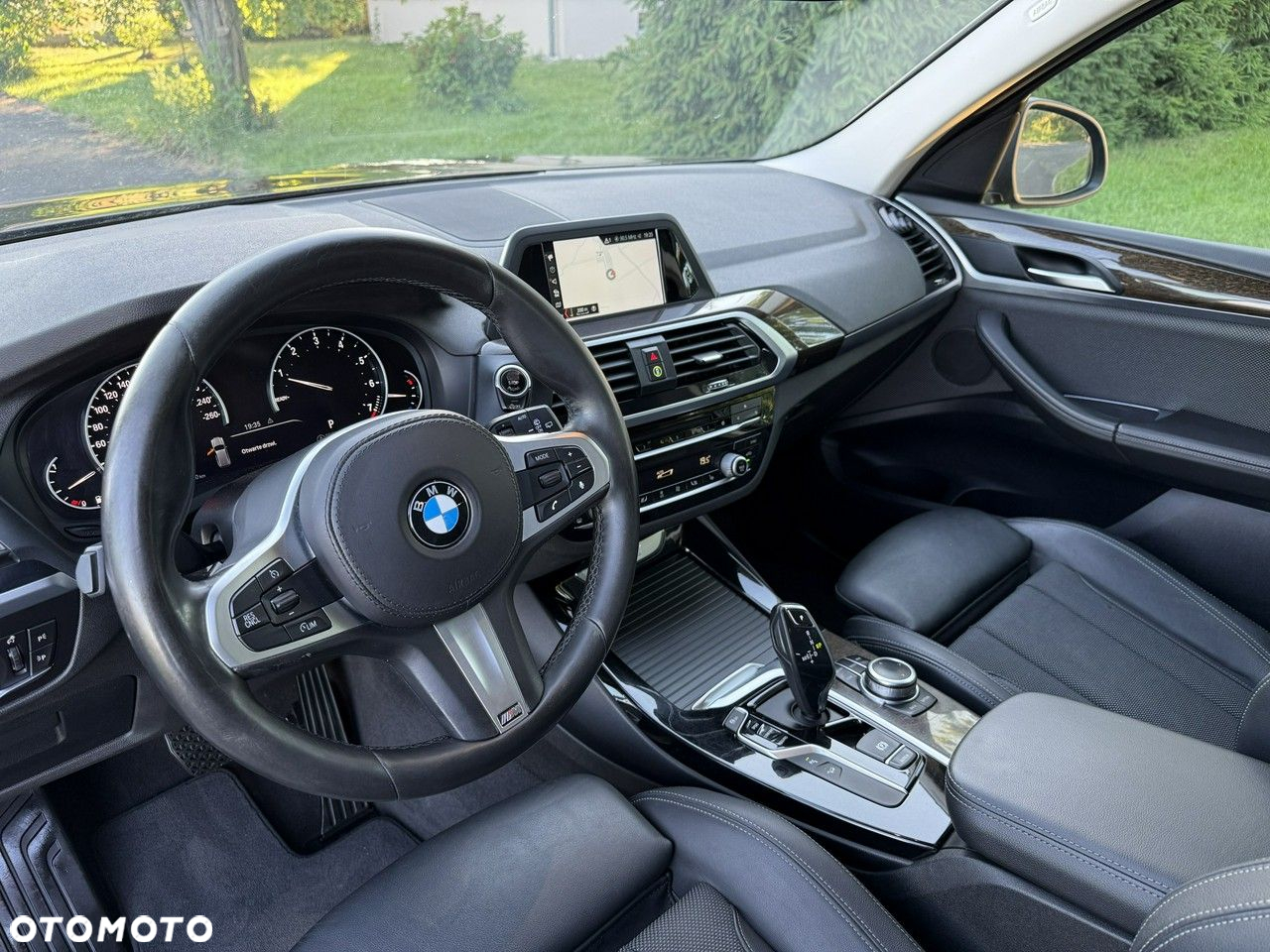 BMW X3 xDrive20i Advantage - 29