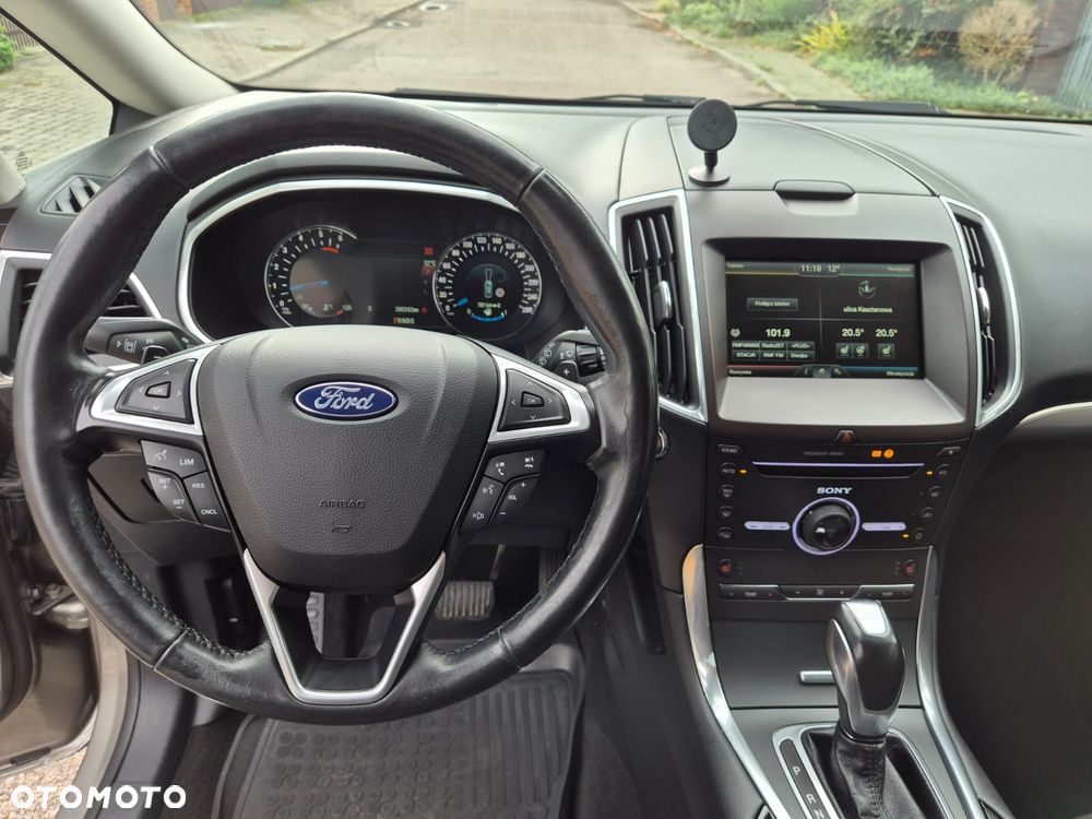 Ford S-Max 2.0 TDCi Titanium PowerShift - 22