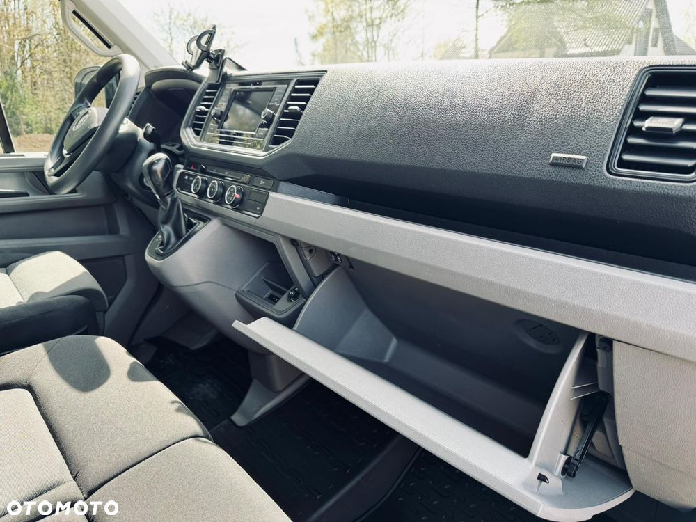 Volkswagen CRAFTER L3H1 AUTOMAT - 19