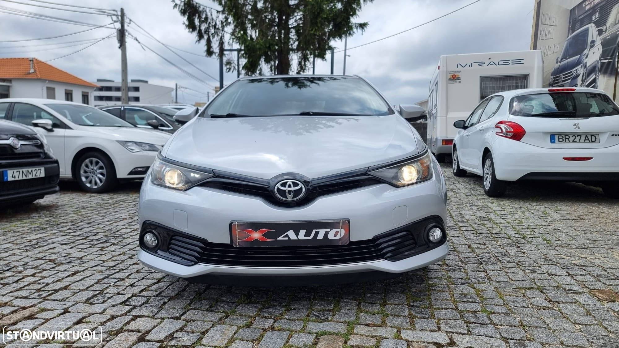 Toyota Auris 1.4 D-4D Comfort+Pack Techno - 3