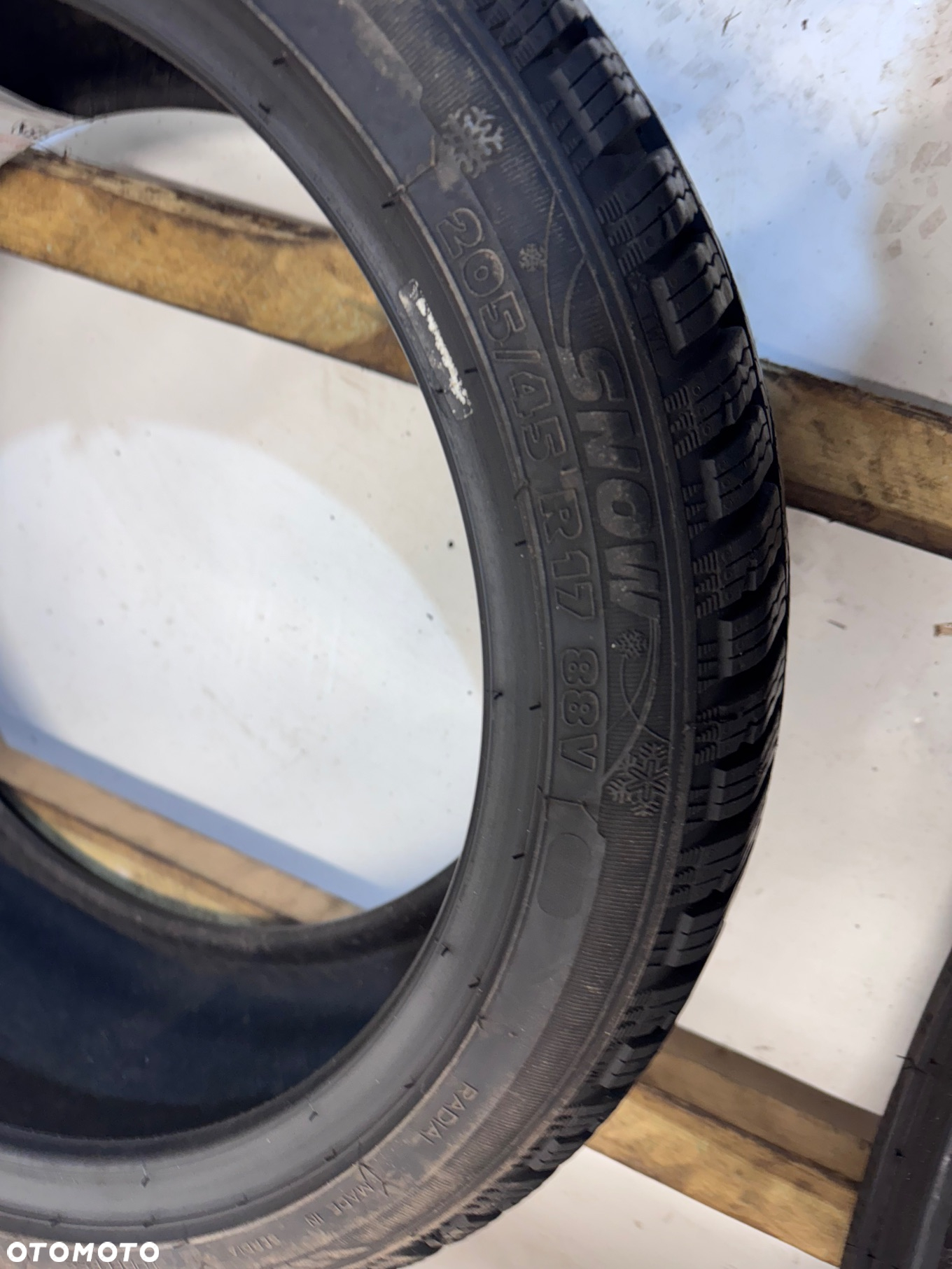 G-2919 195/50R16 88H PIRELLI SNOWCONTROL SUV 3 - 5