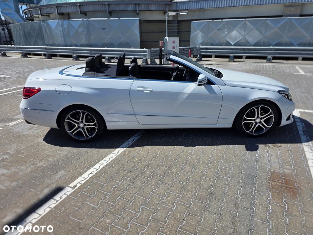 Mercedes-Benz Klasa E 250 7G-TRONIC - 21