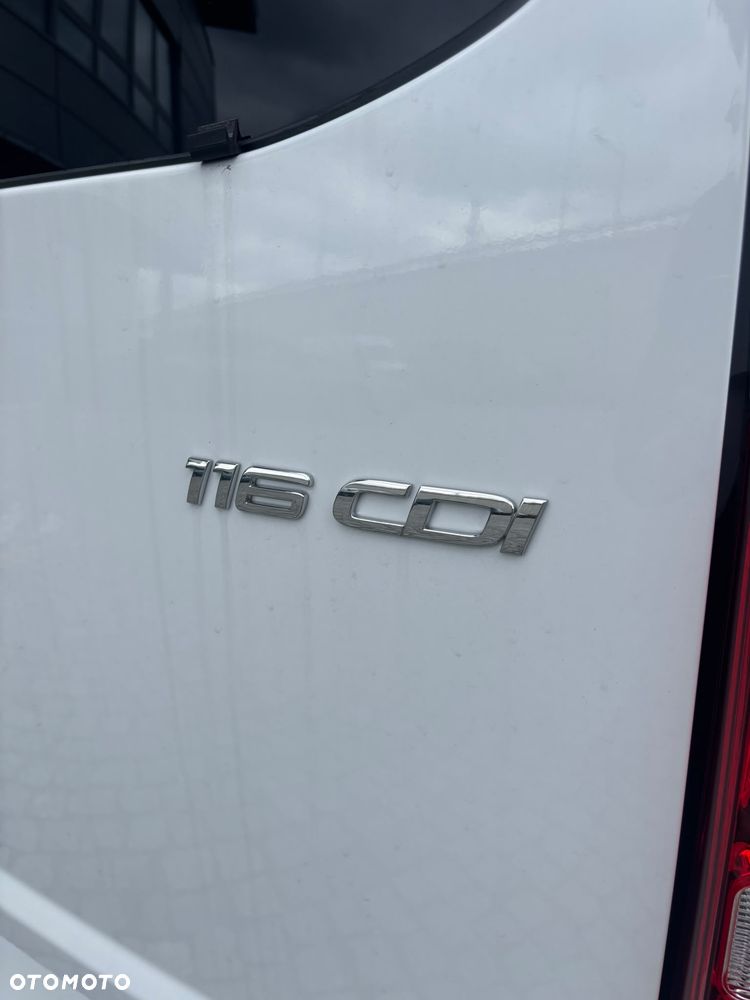 Mercedes-Benz Vito - 12