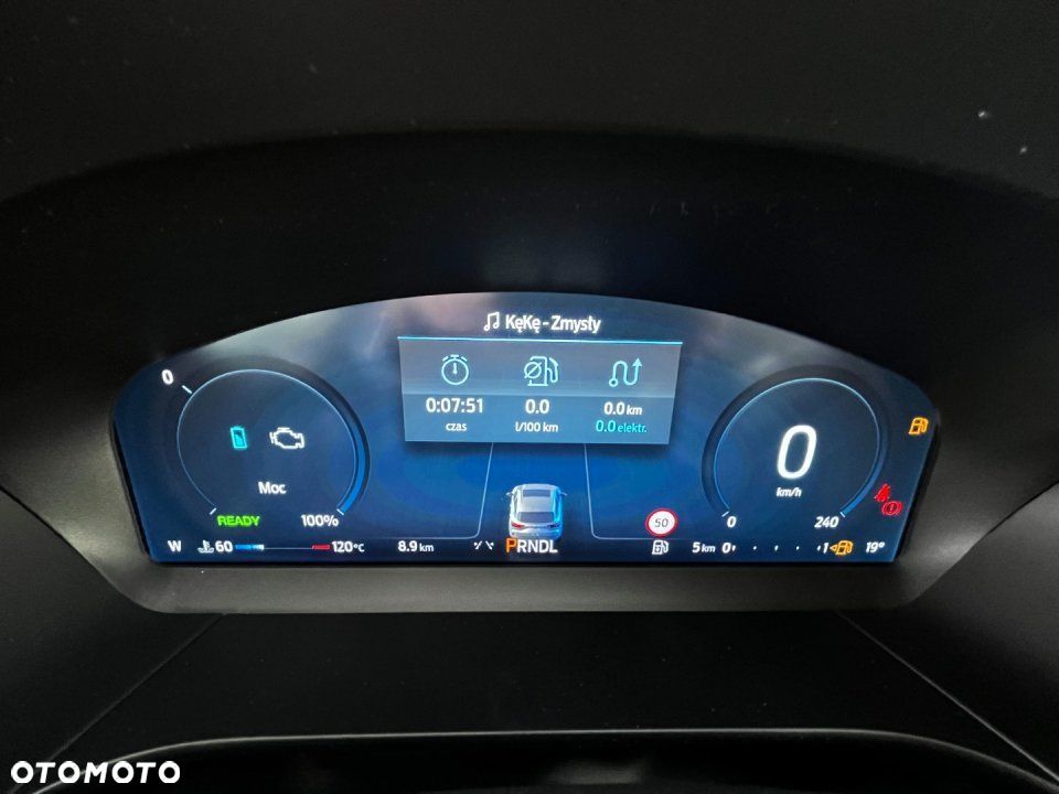 Ford Kuga - 15