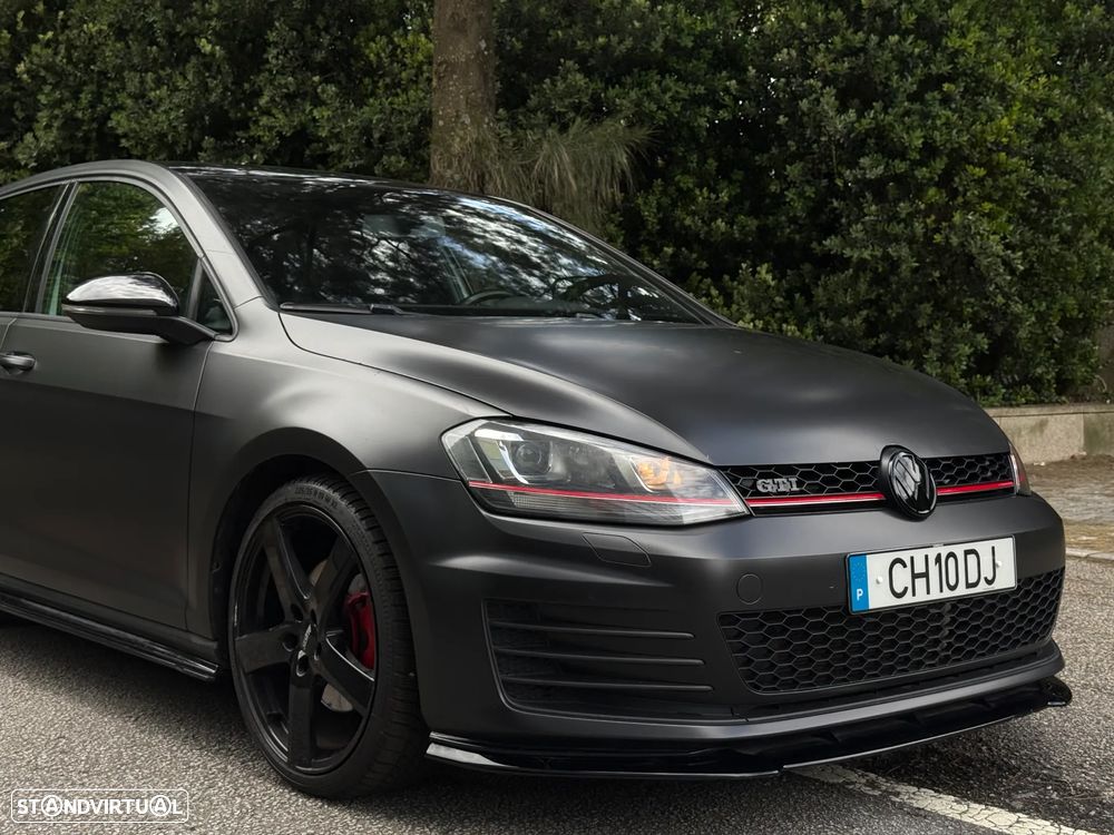 VW Golf GTI BlueMotion - 4