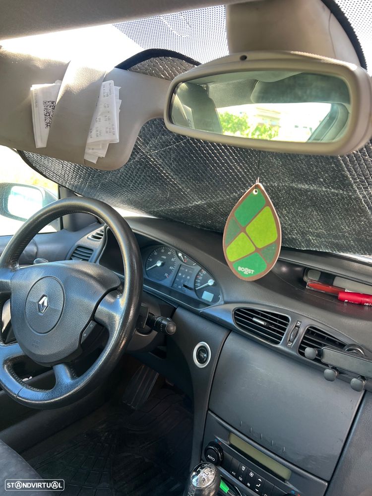 Renault Laguna - 15