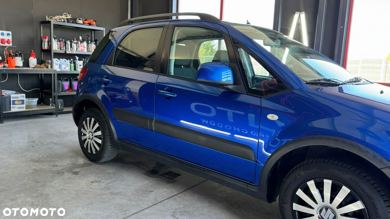Suzuki SX4 1.6 Premium Outdoor - 4