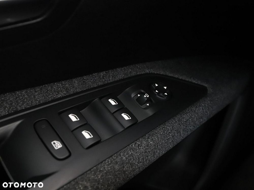 Peugeot 5008 1.2 PureTech Active Pack S&S - 37