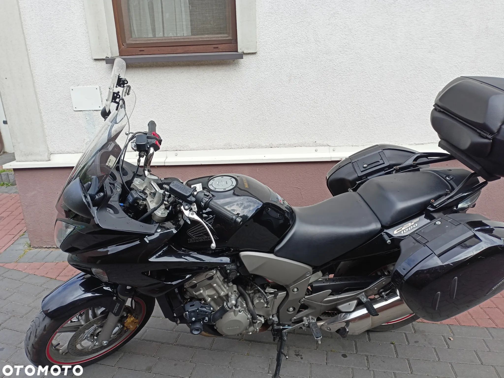Honda CBF - 1