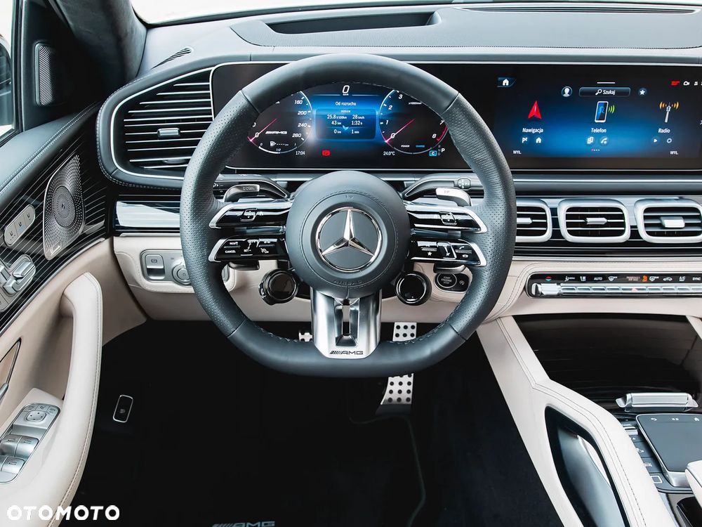 Mercedes-Benz GLE - 12