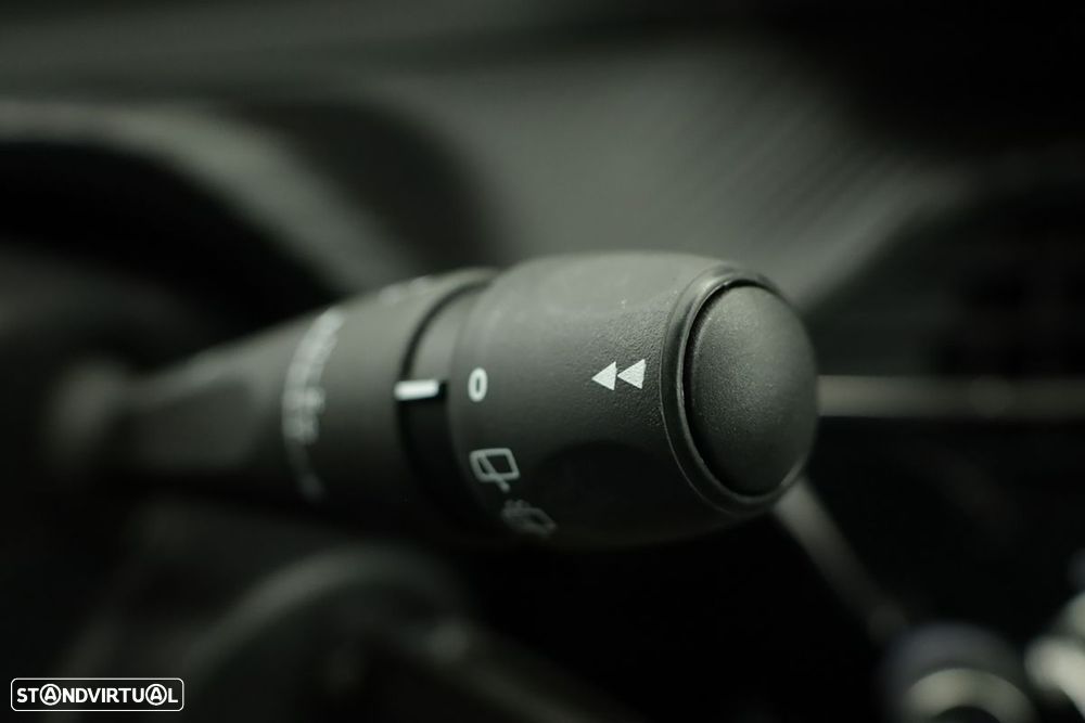 Peugeot 208 1.2 PureTech Style - 19