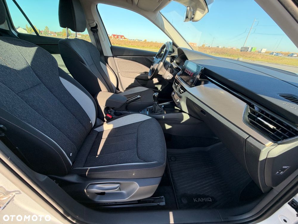 Skoda Kamiq 1.0 TSI Style - 23