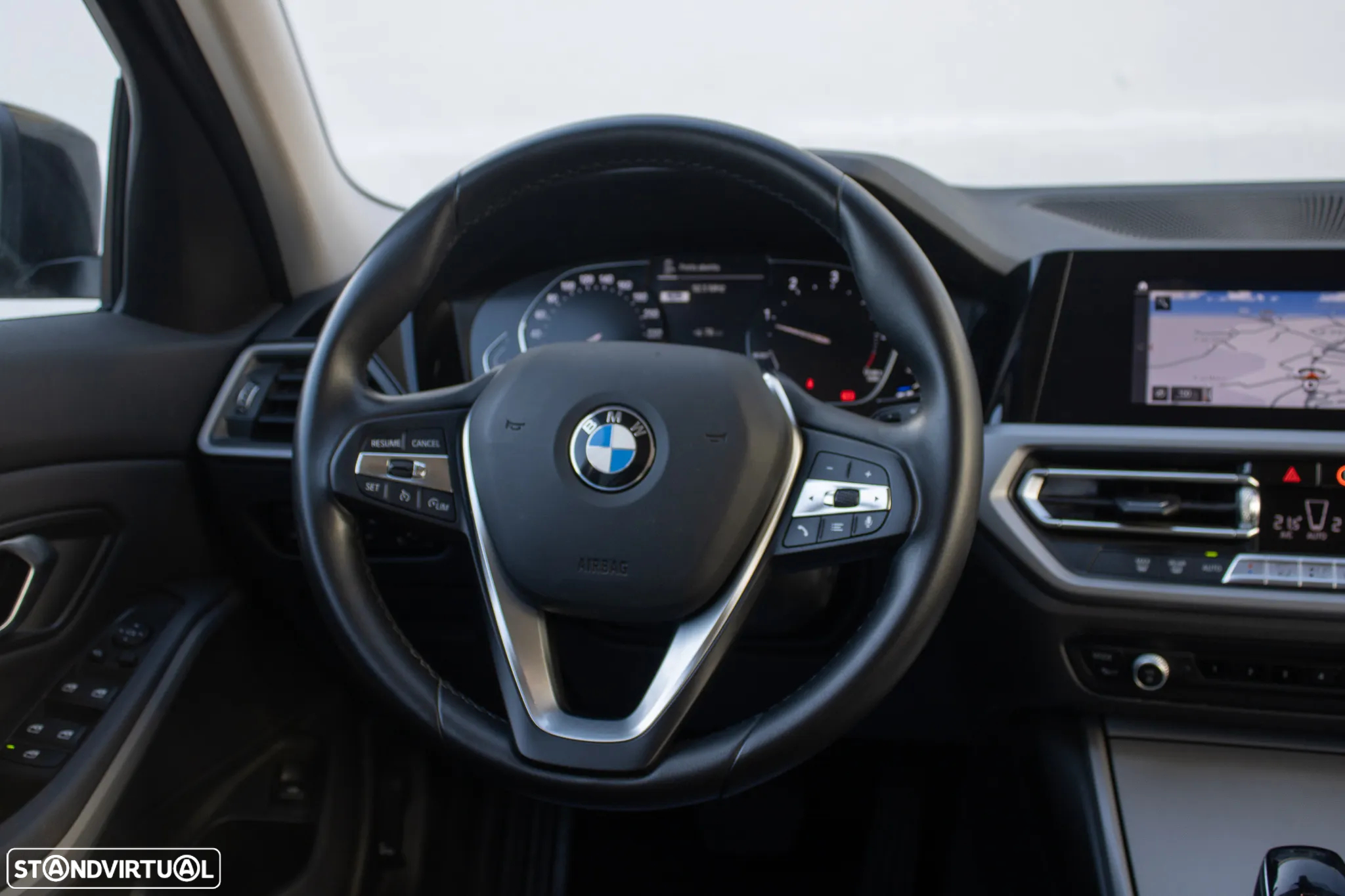 BMW 318 d Touring Line Sport Auto - 13