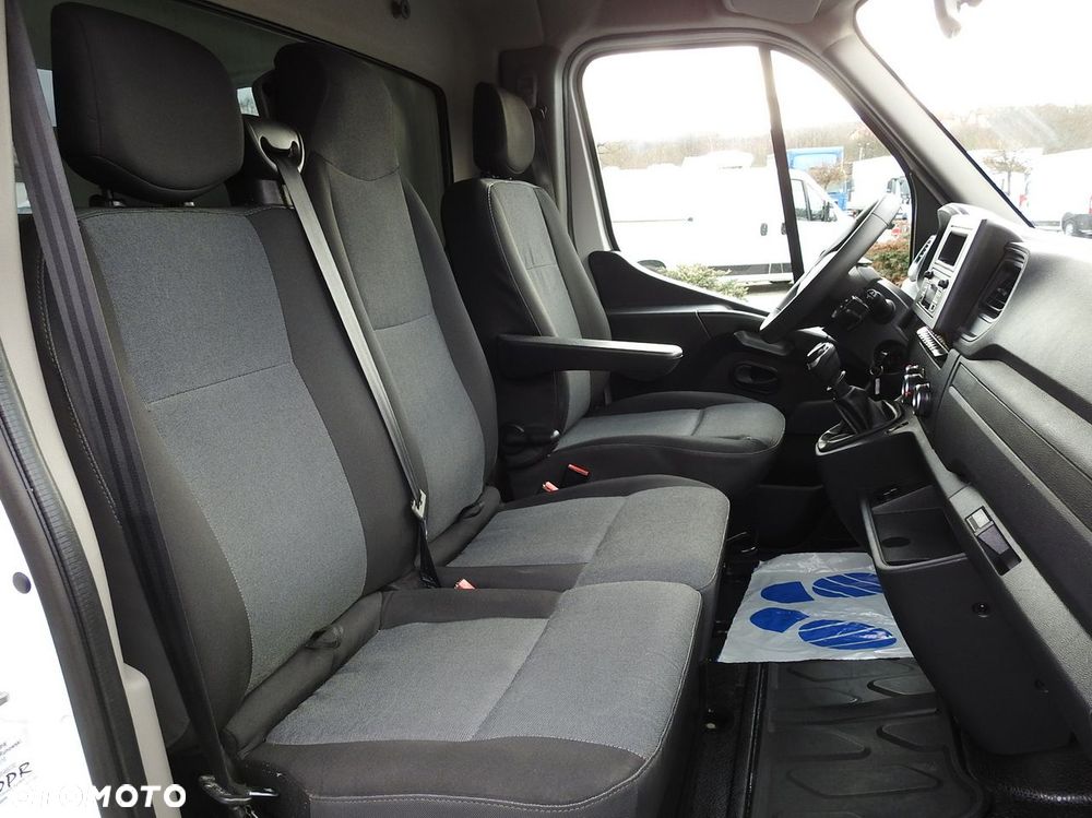 Renault MASTER PLANDEKA 10 PALET WEBASTO TEMPOMAT KLIMATYZACJA LEDY PNEUMATYKA  165KM - 38