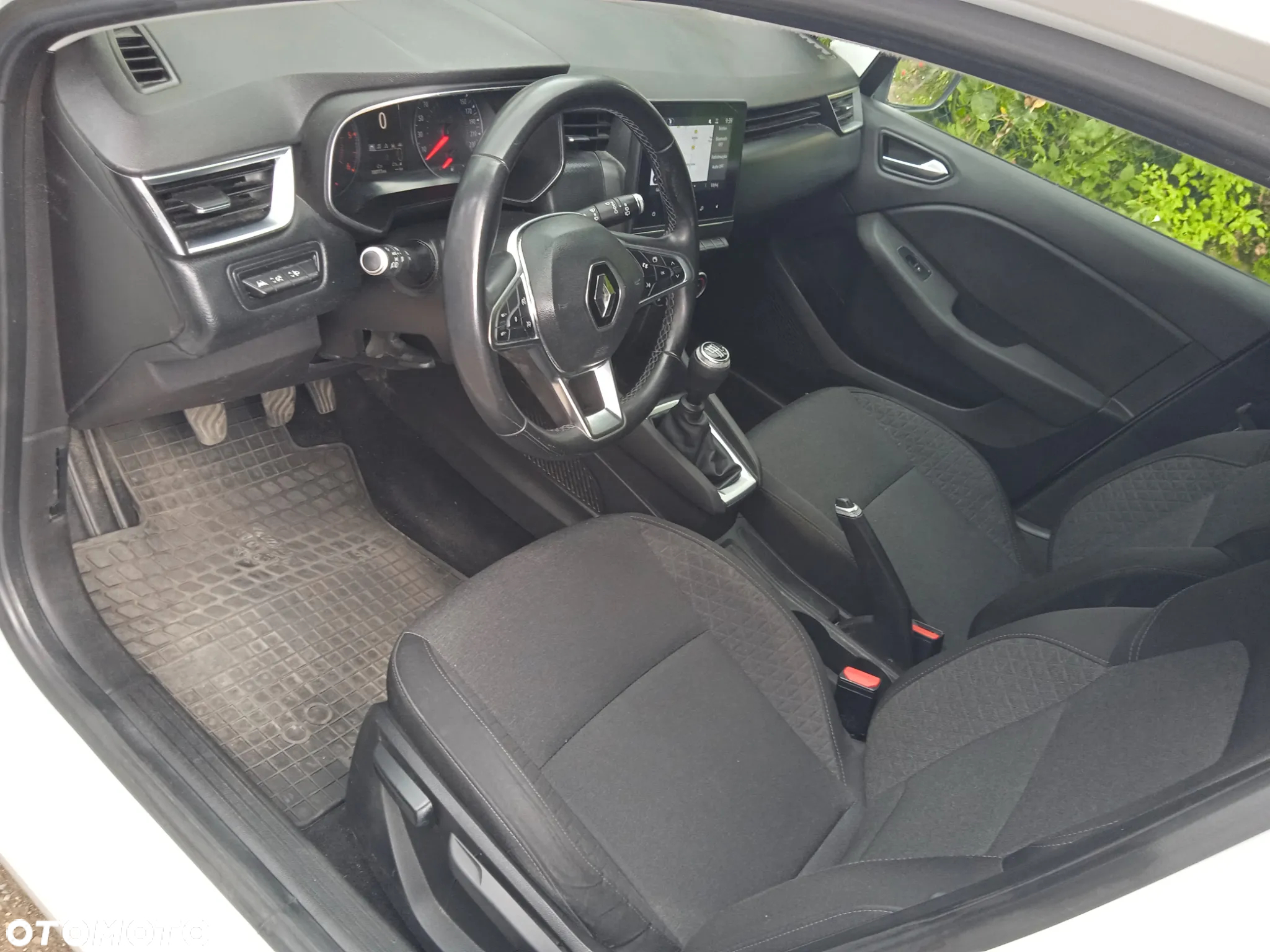 Renault Clio BLUE dCi 115 EDITION ONE - 11