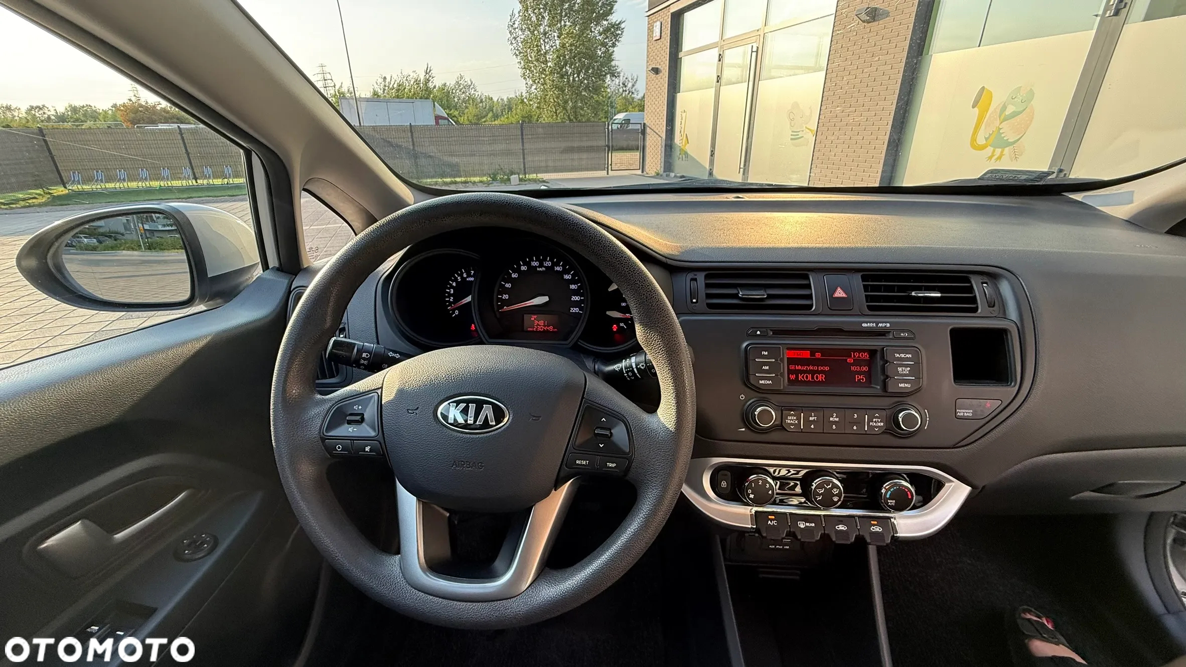 Kia Rio - 13