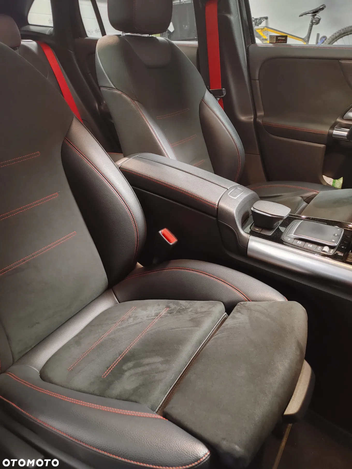 Mercedes-Benz GLA AMG 35 4-Matic - 23
