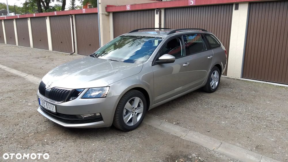 Skoda Octavia ver-1-4-tsi-ambition - 1