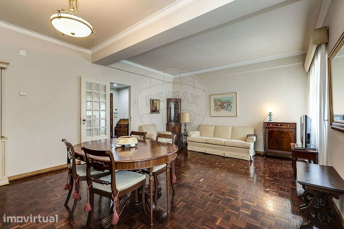 Apartamento T4 para arrendamento - Grande imagem: 2/31
