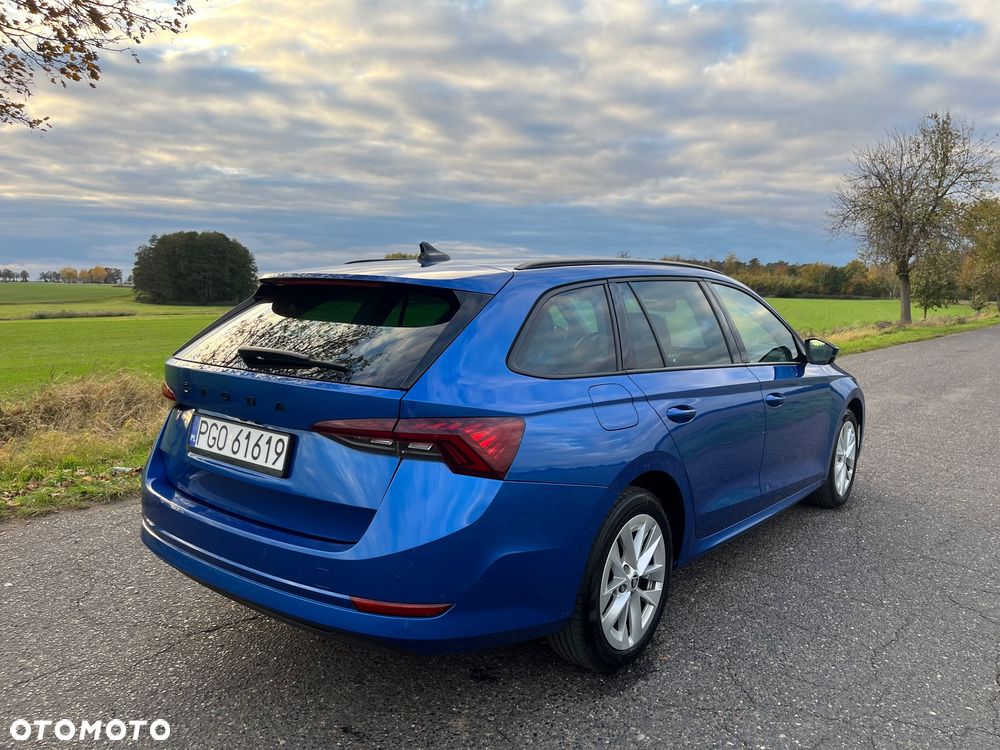 Skoda Octavia 2.0 TDI Sportline DSG - 17