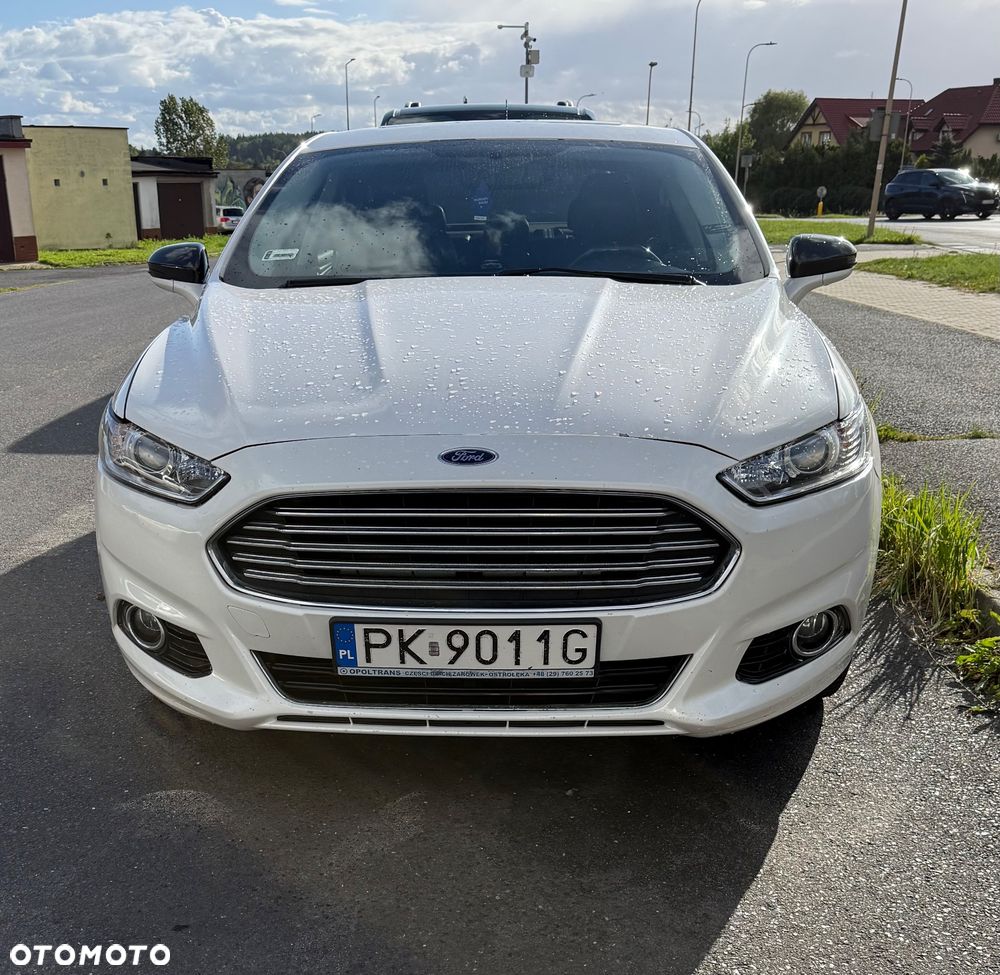 Ford Fusion 2.0 EcoBoost Titanium - 2