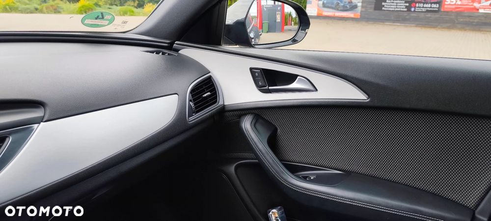 Audi A6 Avant 2.0 TDI Ultra S tronic - 34