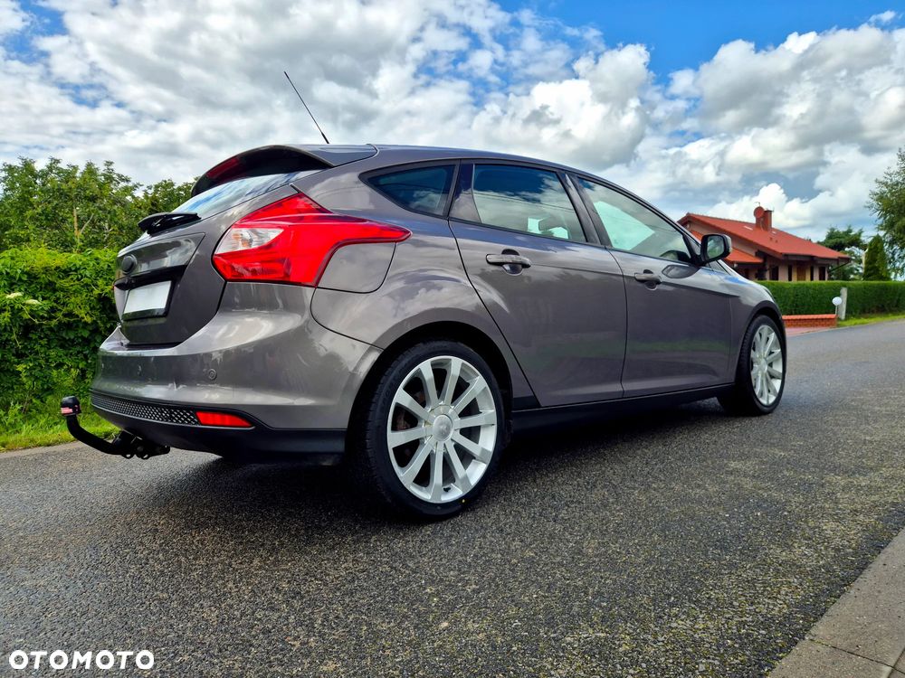 Ford Focus - 16