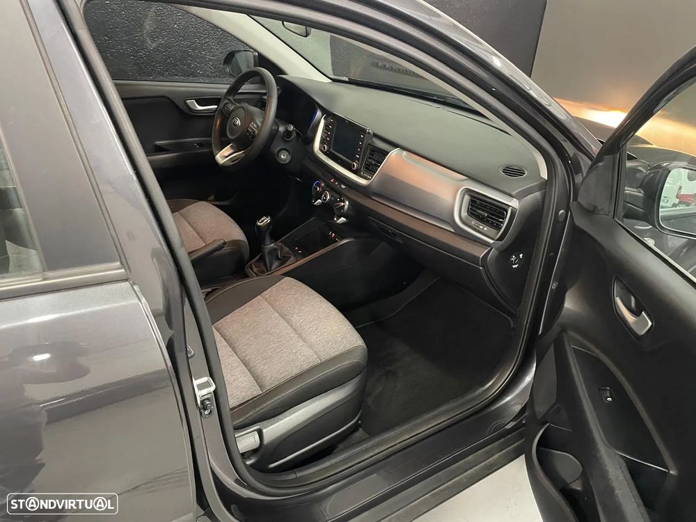 Kia Stonic 1.0 T-GDI Urban - 16