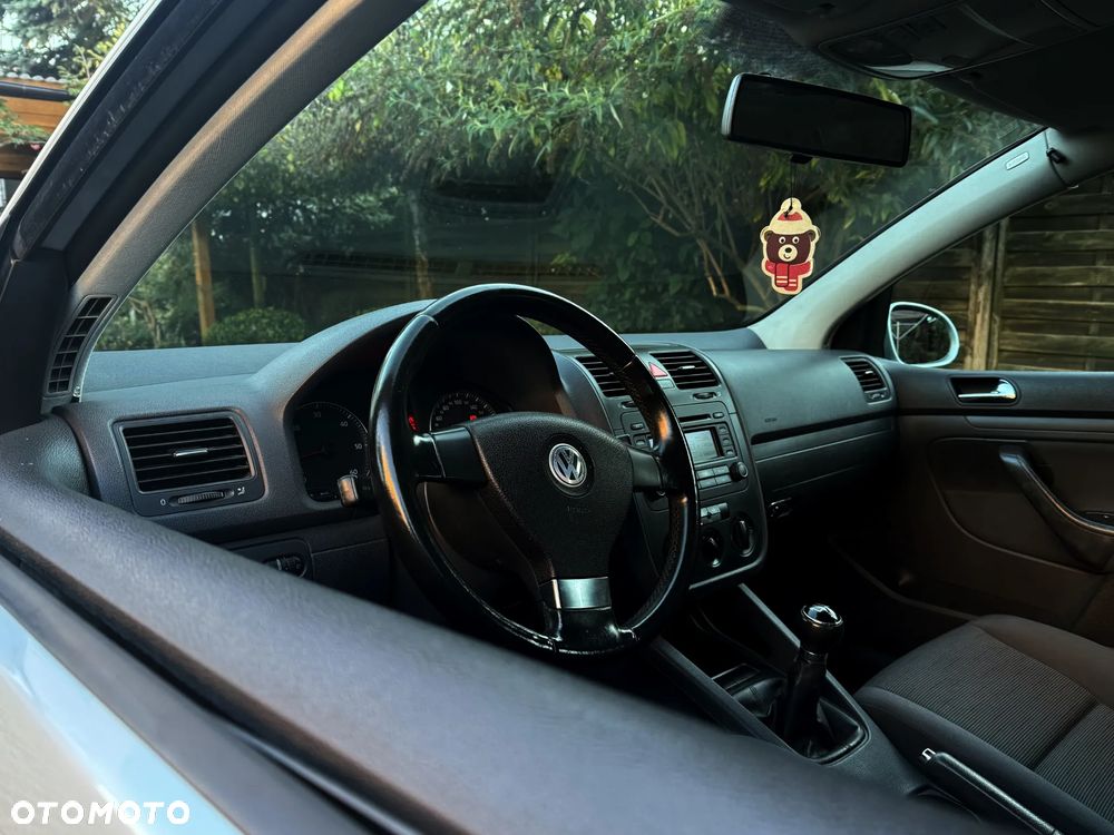 Volkswagen Golf V 1.9 TDI Trendline - 18