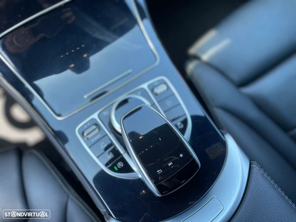 Mercedes-Benz GLC 250 d Coupé AMG Line 4-Matic - 24