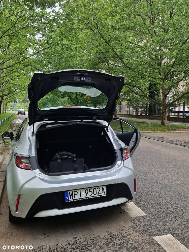 Toyota Corolla 1.8 Hybrid Comfort - 13