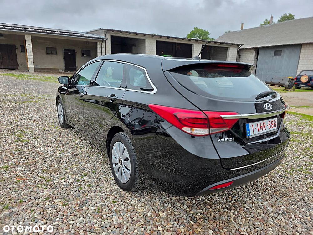 Hyundai i40 i40cw 1.6 Comfort - 4